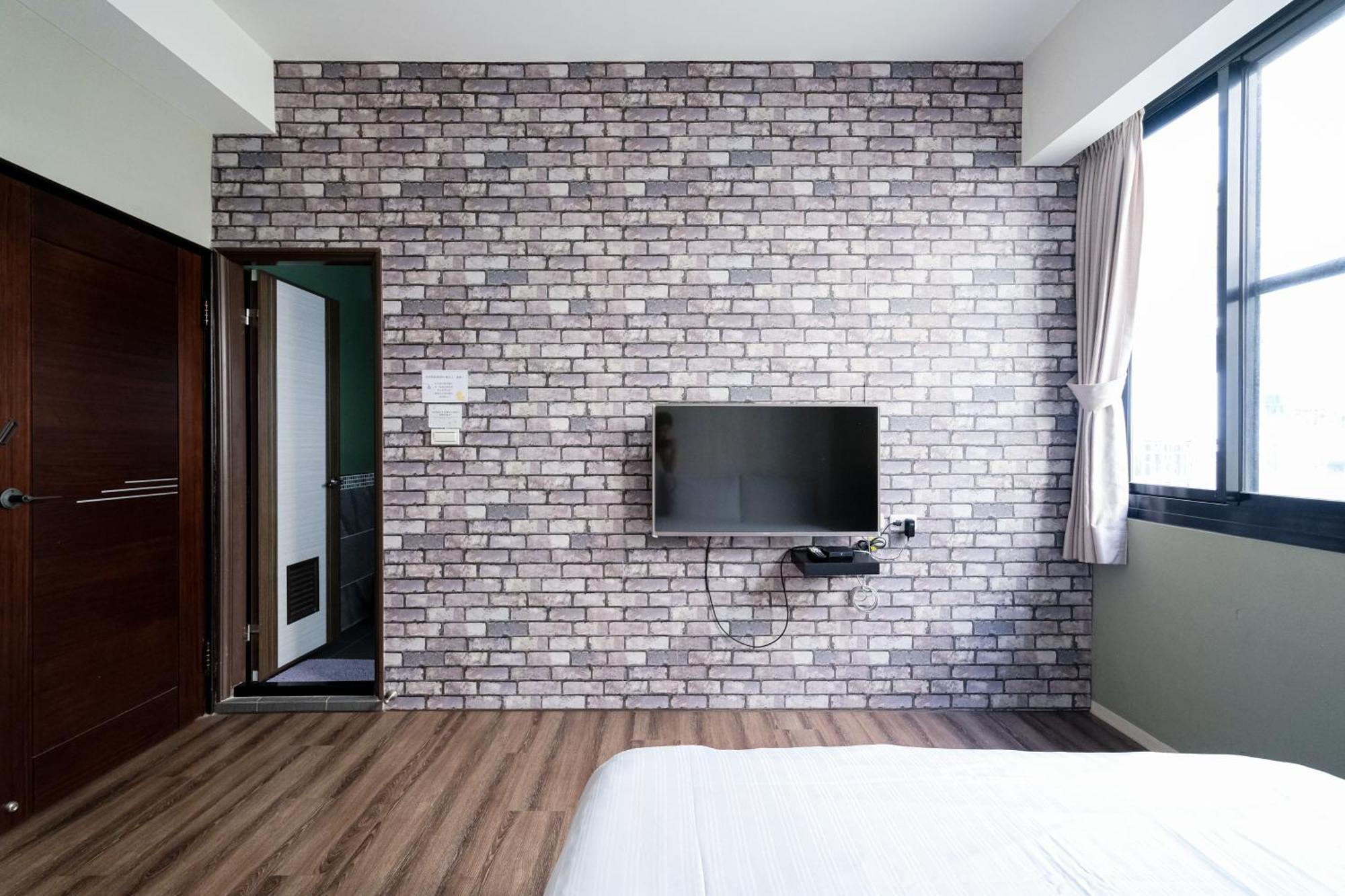 วา ฮา ฮา เฮาส์ Apartment ไถหนาน ภายนอก รูปภาพ